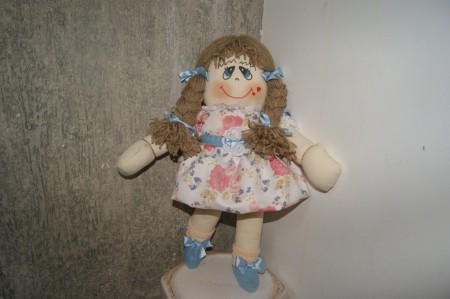 006-Boneca Paulinha R$ 45,00